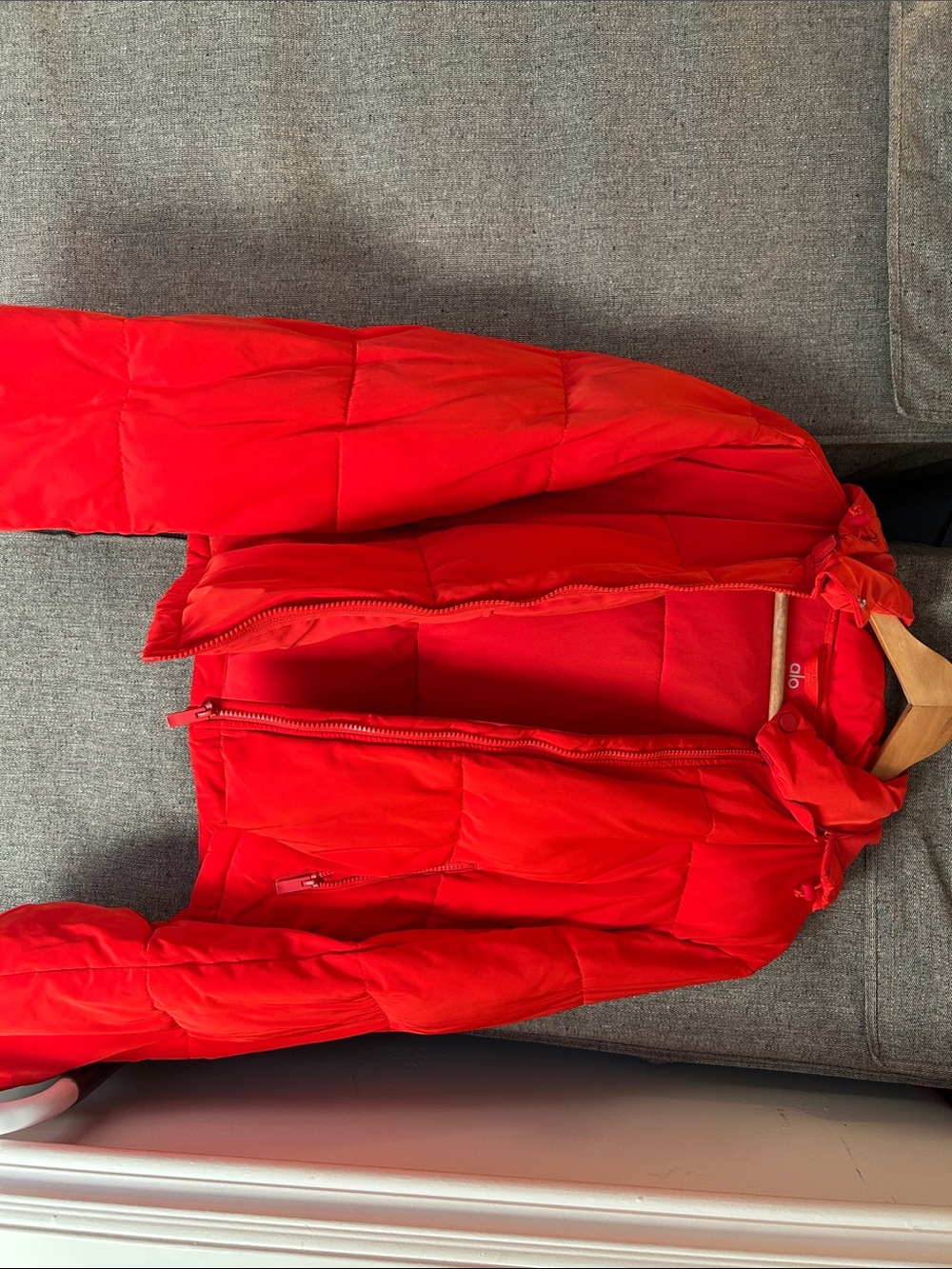 ALO Yoga Bright Quilted Puffer Jacket